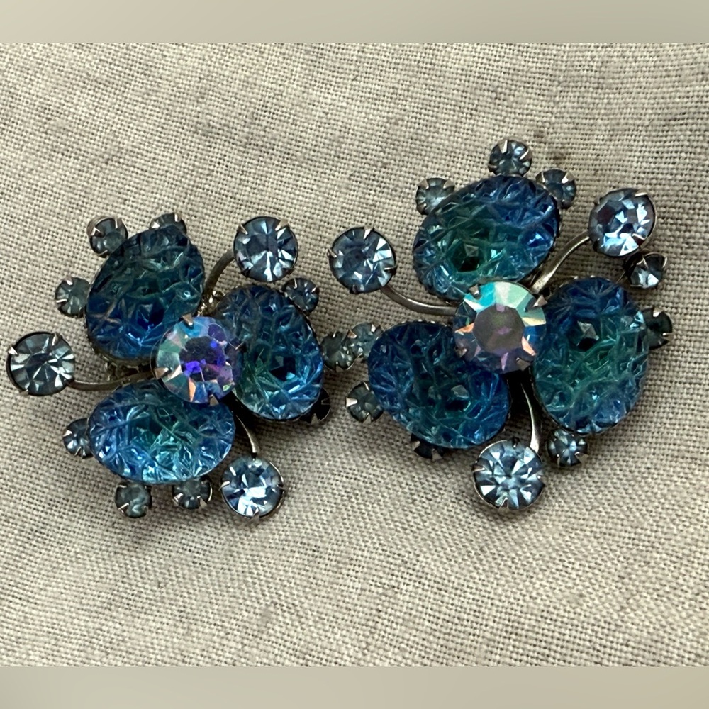 Vintage Blue Crystal Floral Clip-On Earrings